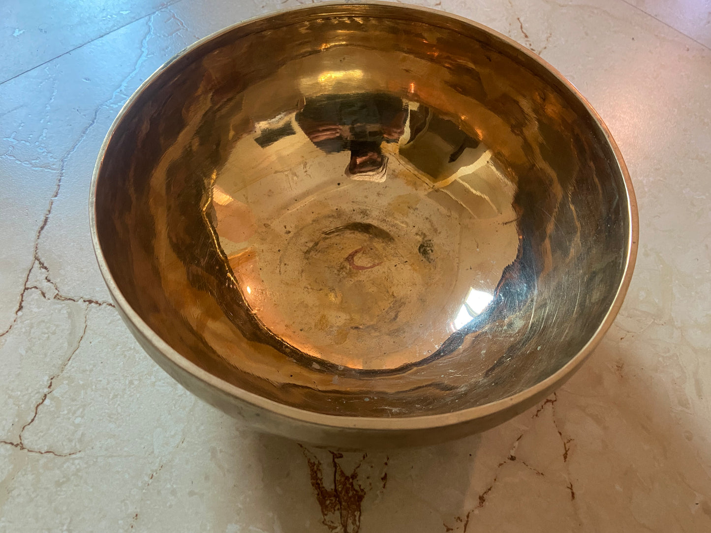 C Note Singing Bowl – 3rd Octave Golden Tibetan Sound Bowl for Healing & Meditation