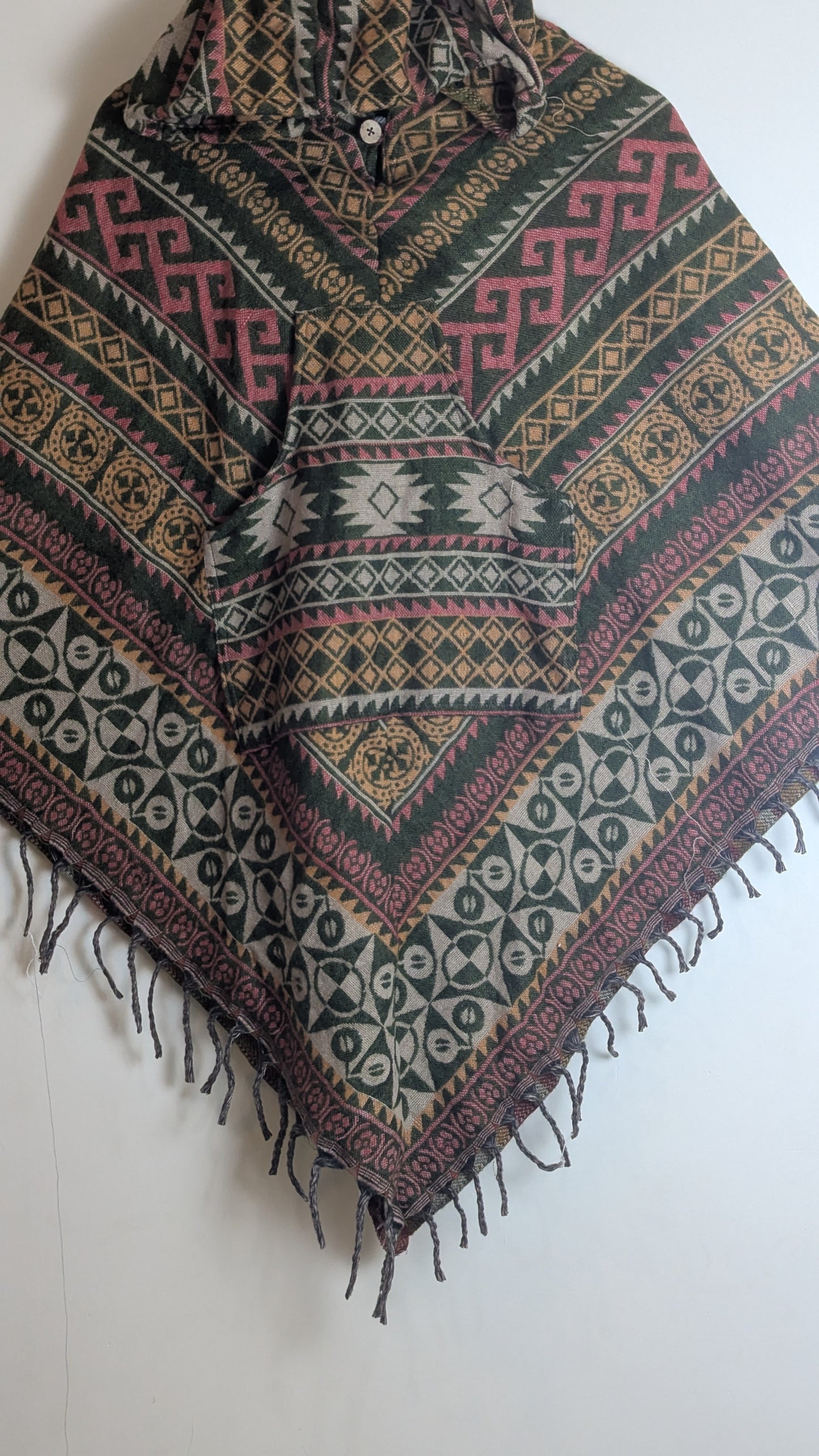 Artisan Maroon Geometric Hooded Poncho – Traditional Tribal Print with Kangaroo Pocket