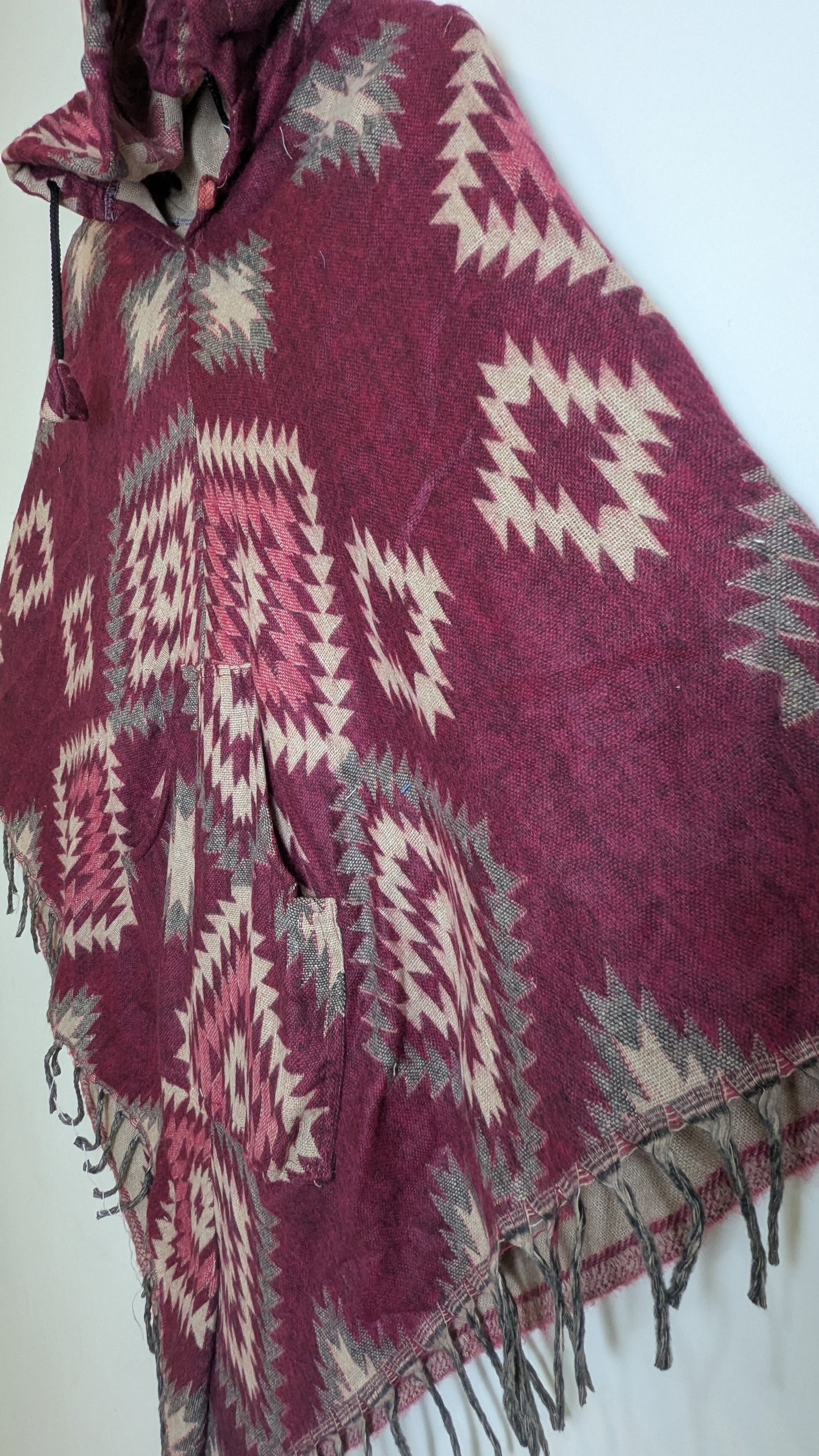 Handcrafted Hooded Woolen Poncho – Maroon Geometric Tribal Print with Kangaroo Pocket