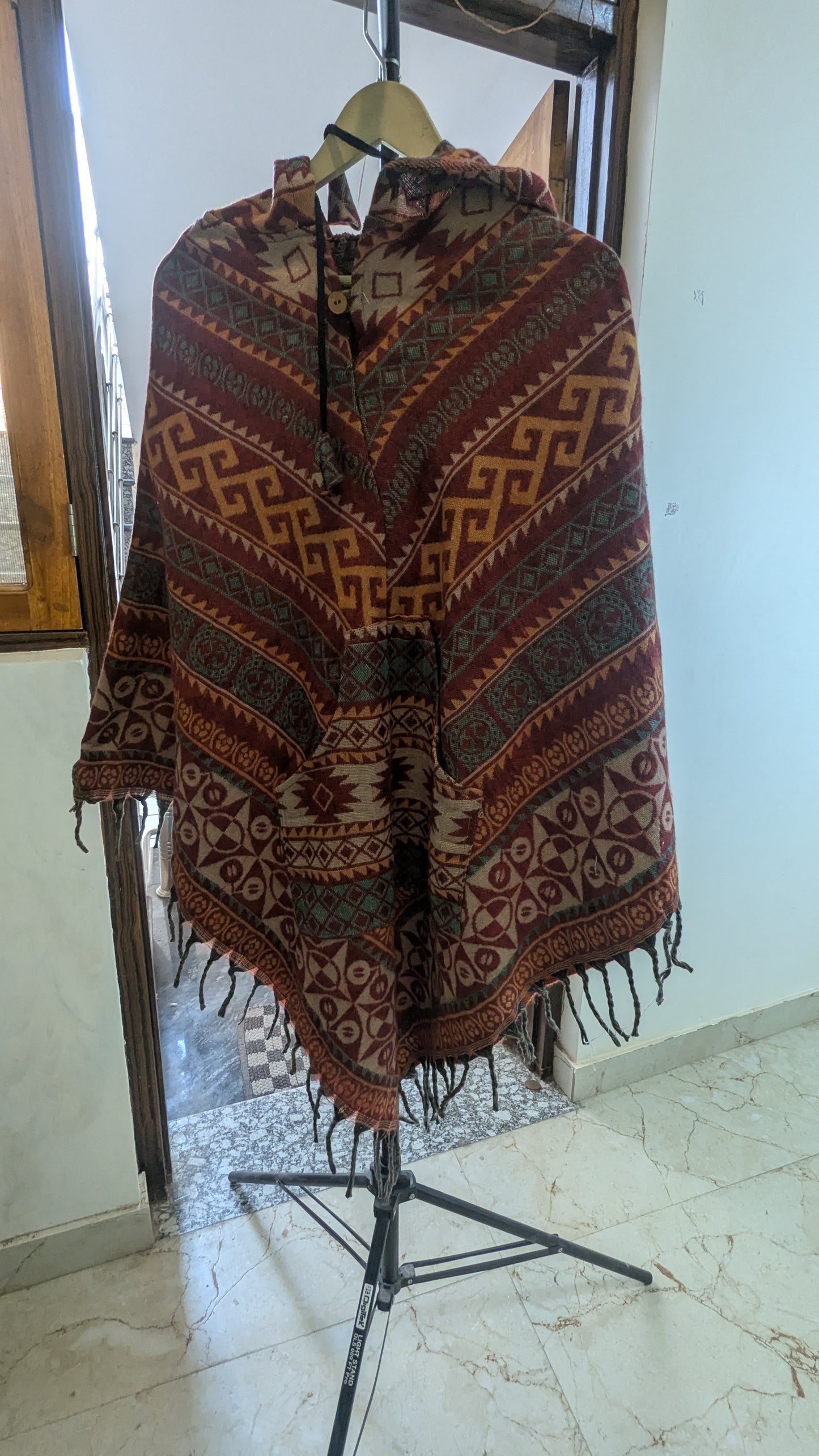 Handcrafted Himalayan Hooded Poncho – Tribal Geometric Patterns with Kangaroo Pocket