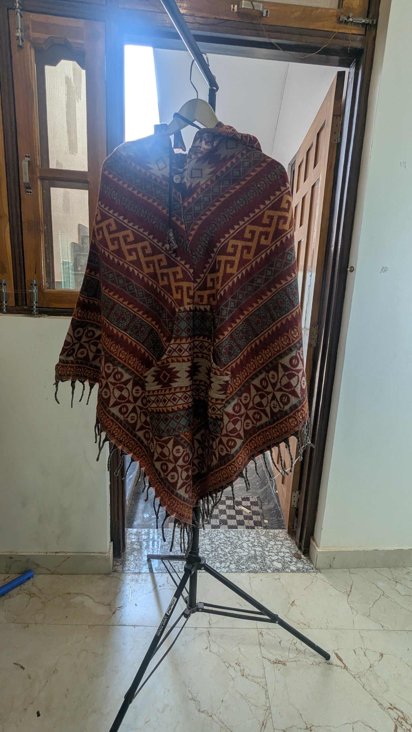 Handcrafted Himalayan Hooded Poncho – Tribal Geometric Patterns with Kangaroo Pocket