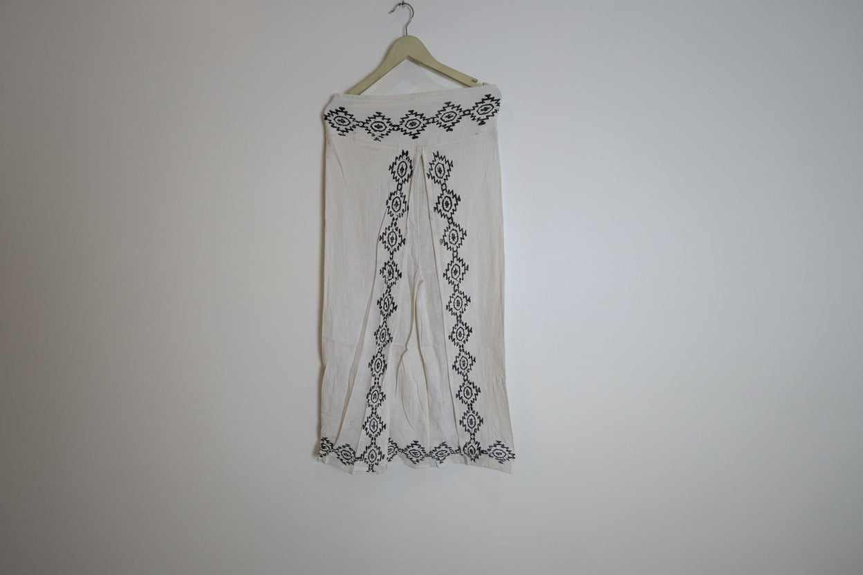 Artisanal Geometric Motif Linen-Blend Co-ord Set