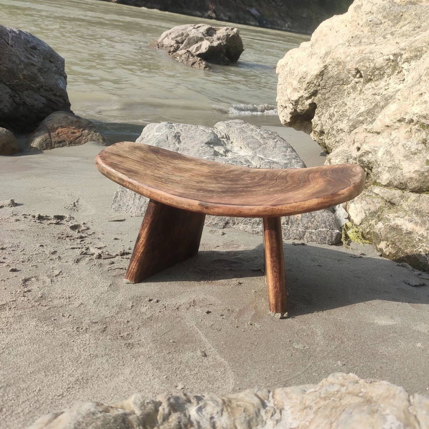 Handcrafted foldable mango wood meditation bench for kneeling (Vajrasana), lotus pose, and Siddhasana.