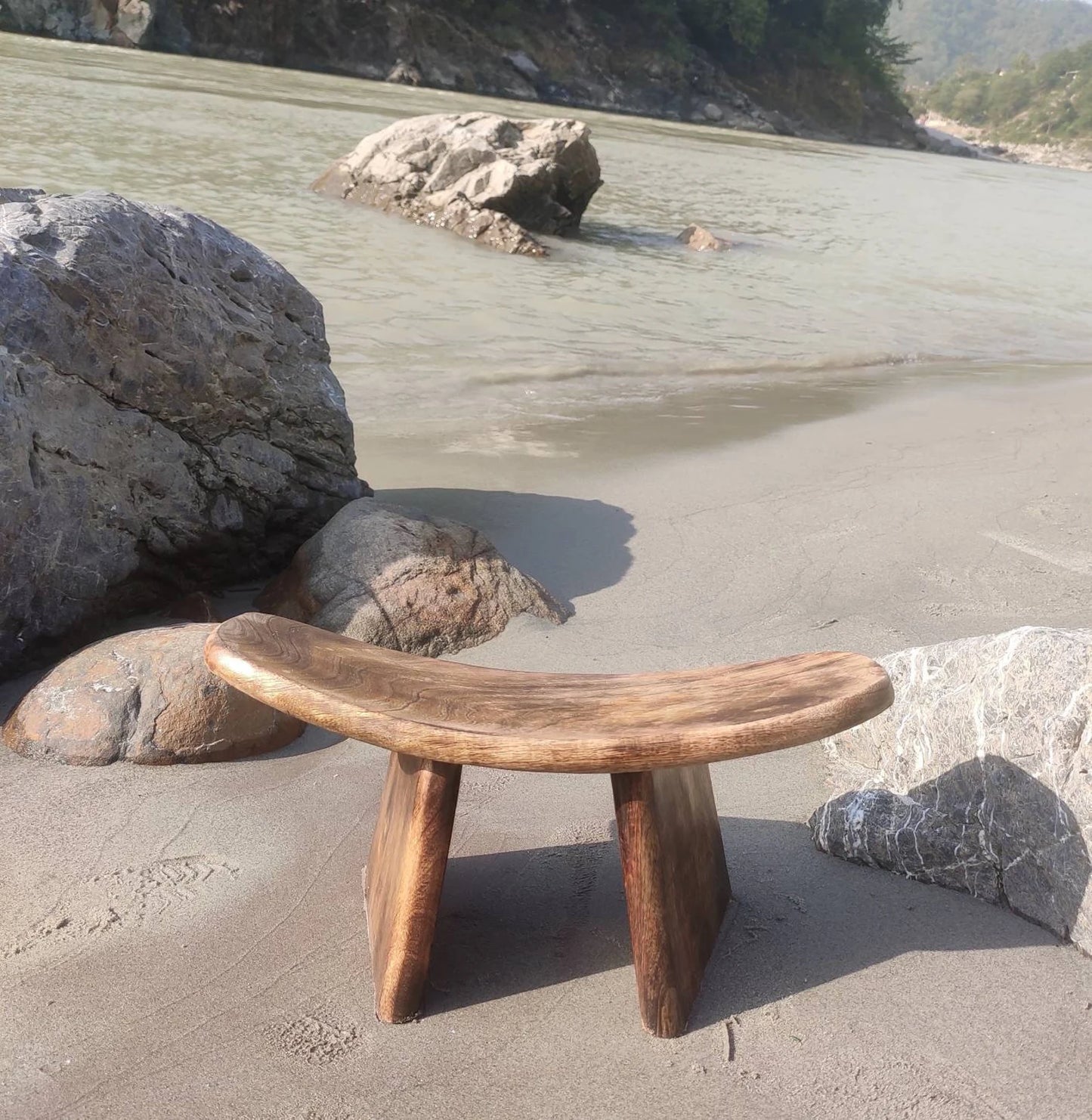 Handcrafted foldable mango wood meditation bench for kneeling (Vajrasana), lotus pose, and Siddhasana.