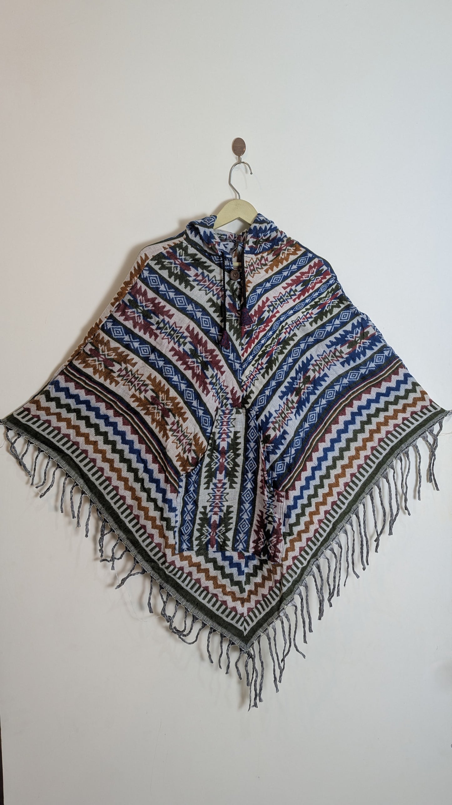 Bohemian Tribal Print Woolen Poncho – Unisex Winter Outerwear