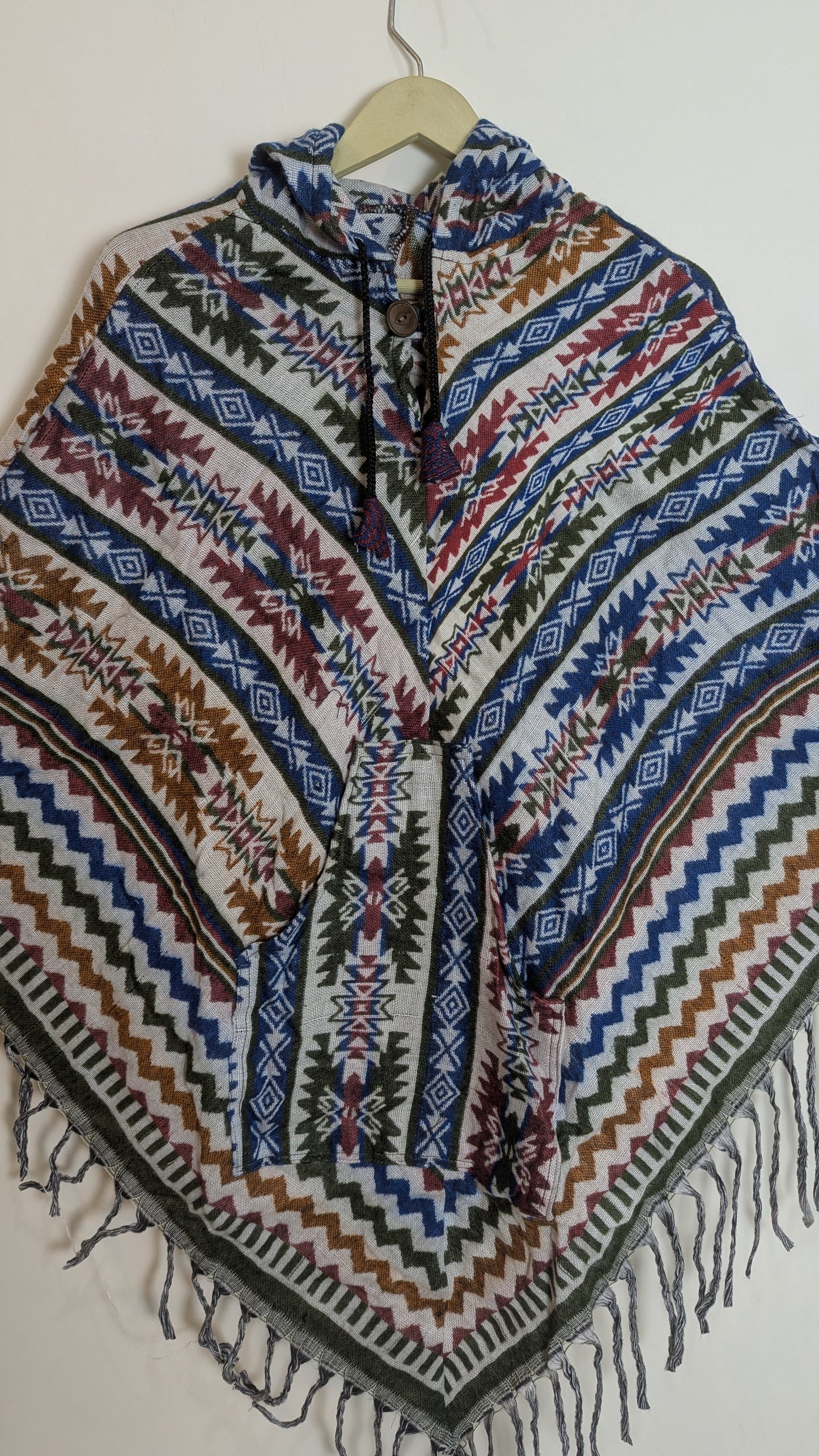 Bohemian Tribal Print Woolen Poncho – Unisex Winter Outerwear